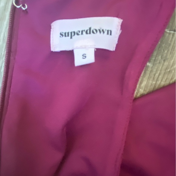 Superdown Darla Midi Dress in Sangria Small - Picture 9 of 9